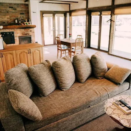 Suvemaja Chalet Lümanda